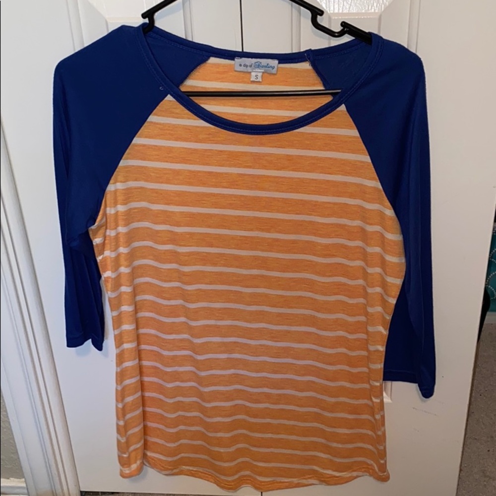 3/4 sleeve shirt